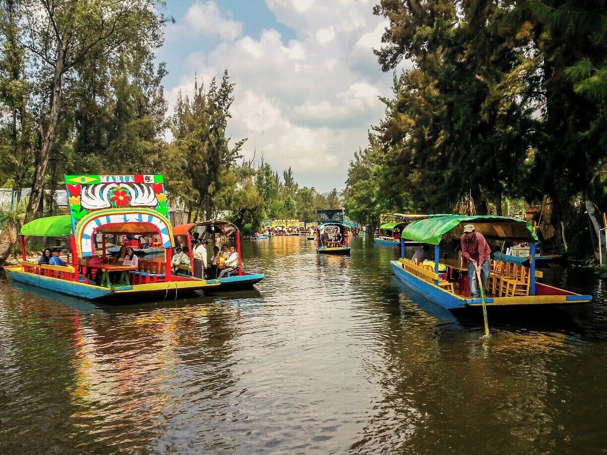 La Trajinera Tequilera en Xochimilco